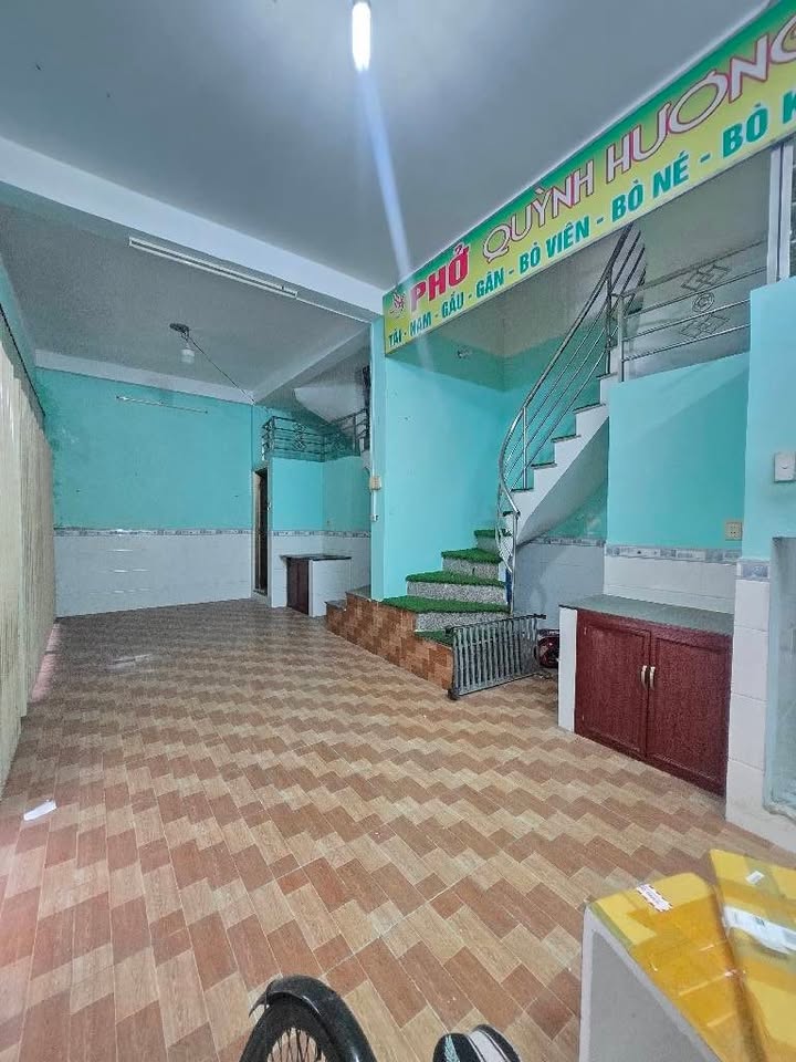 FrontHouse Dĩ An 40m² giá 3.7 tỷ - Kinh doanh dòng tiền tốt!