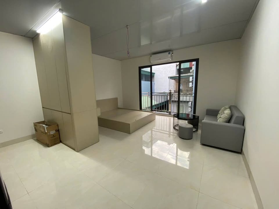 Nhà trọ Cầu Giấy 35m² giá 6.5 triệu - Full nội thất mới tinh!