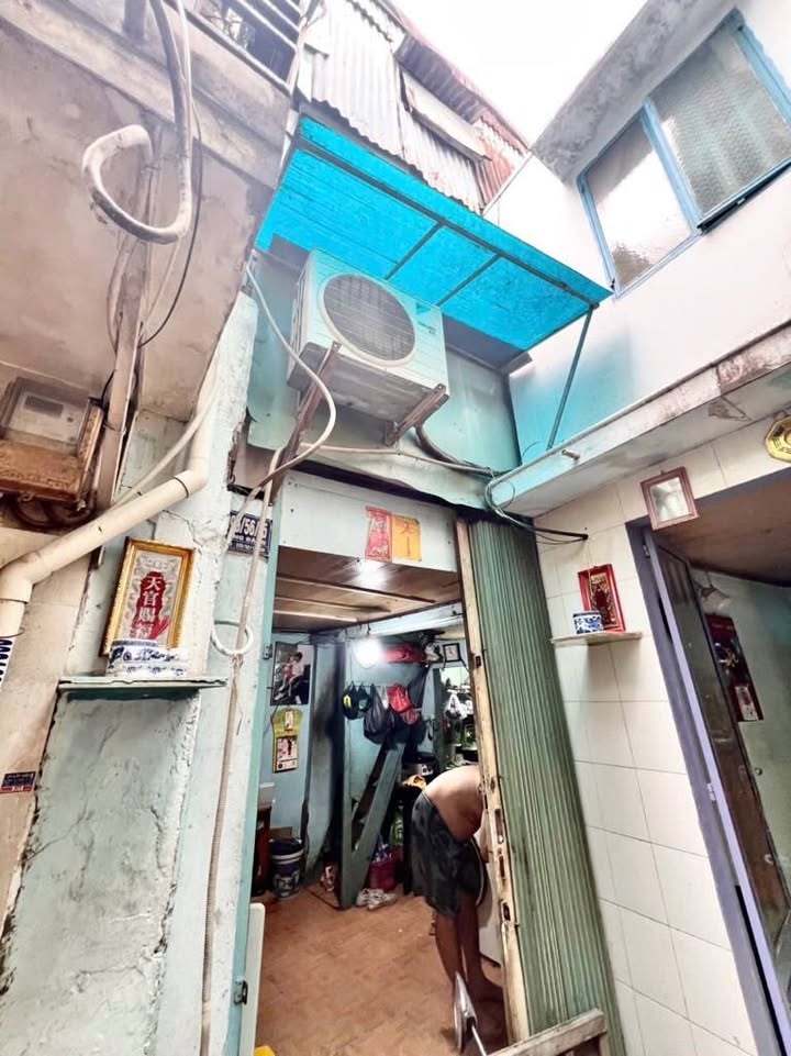 Nhà phố Hồng Bàng, Quận 6, 18m² giá 1.49 tỷ - Sổ hồng chính chủ!