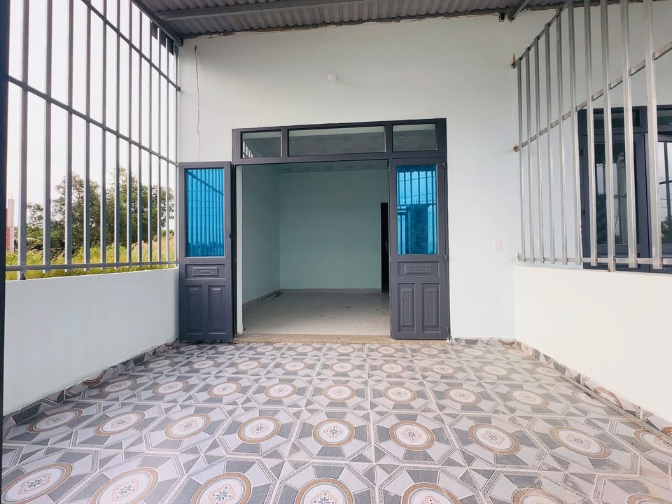 Nhà 2 phòng ngủ 90m² tại Ấp 5, Long Thọ, Nhơn Trạch - Giá chỉ 800 triệu!