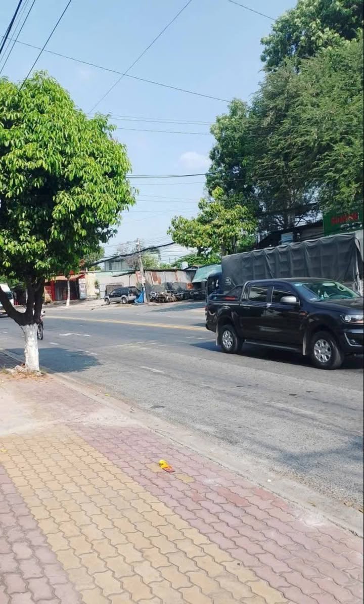 Nhà mặt tiền Huỳnh Văn Cù, Phú Cường 72m² giá 4.3 tỷ - Đầu tư sinh lời ngay!