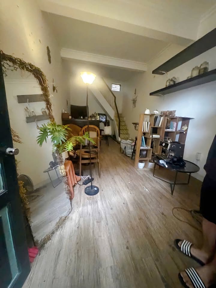 Bán nhà FrontHouse Nguyễn Trãi, Thanh Xuân, 42m² giá 6.72 tỷ - Đầu tư sinh lời ngay!