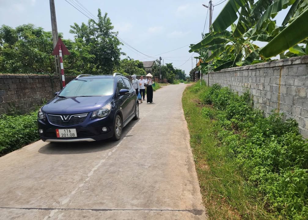 Đất nền kinh doanh phường Chũ Lục Ngạn 200m² - Đầu tư sinh lợi ngay!