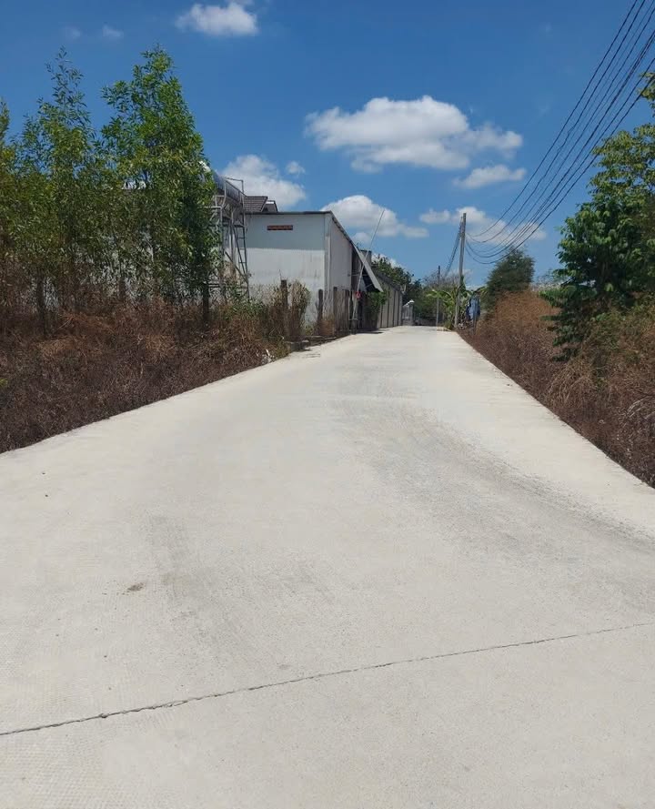 Đất thổ cư 137m² tại Long Tân, Nhơn Trạch - Giá chỉ 2 tỷ, sổ hồng chính chủ!