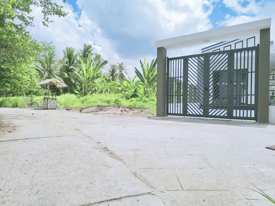 Đất Phú An Hòa, Châu Thành, Bến Tre 162,5m² - Sổ đỏ chính chủ, giá chỉ 690 triệu!