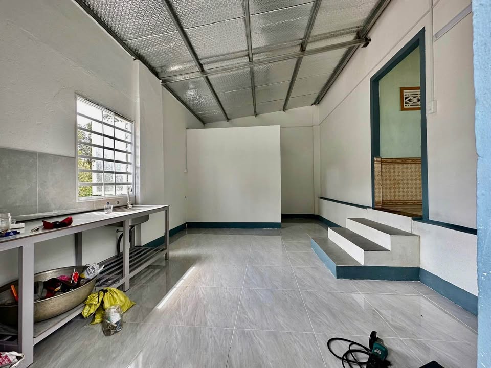 Nhà cho thuê mặt tiền Hải Thượng Lãn Ông, Bảo Lộc 2PN giá 3.5 triệu - Không thể bỏ lỡ!