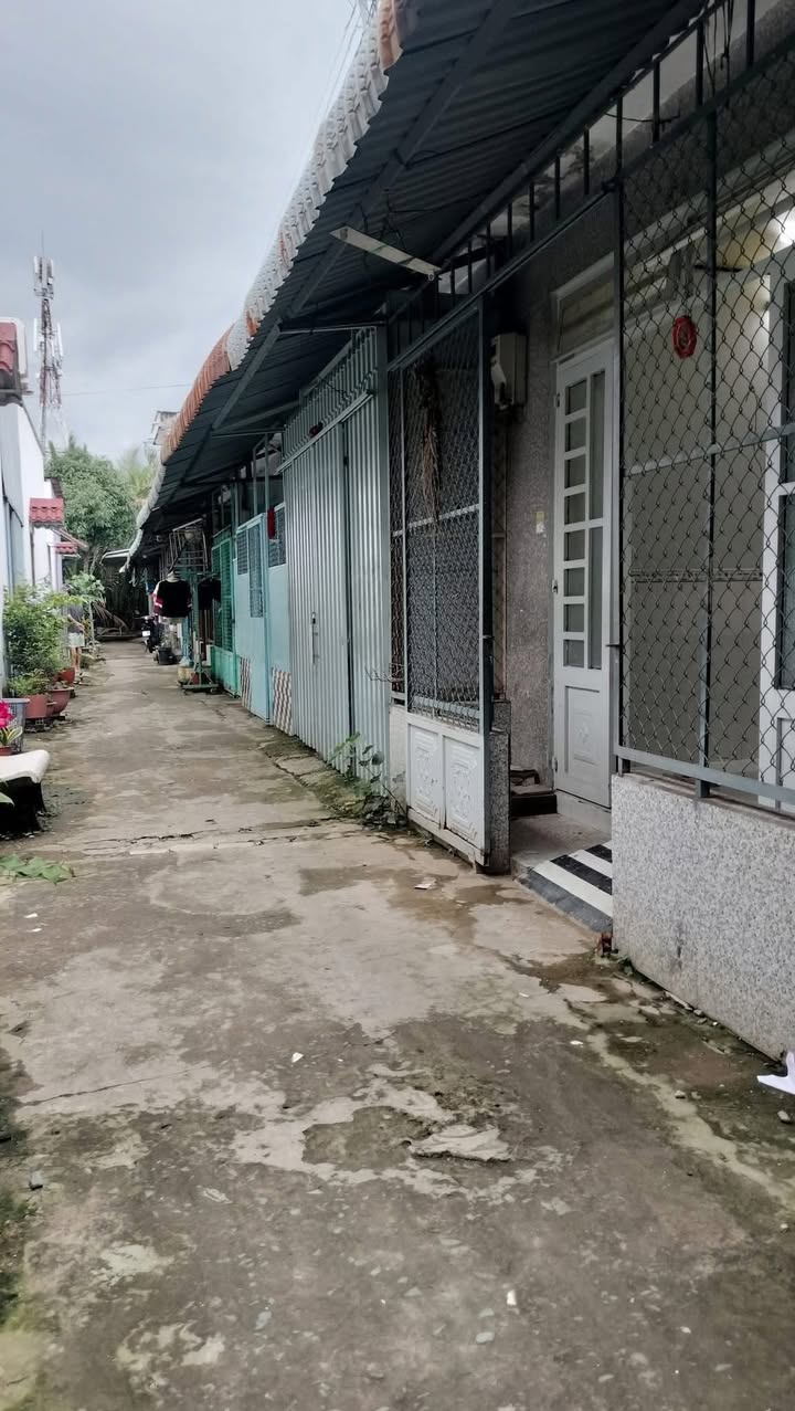 Nhà nguyên căn phường 5, Mỹ Tho 44m² giá chỉ 1.8 triệu - Khu dân cư đông đúc!