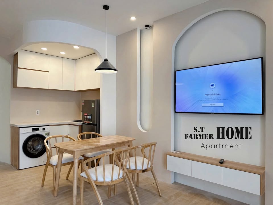 Penthouse Hồ Bá Kiện Quận 10 2PN - Thiết kế hiện đại, đầy đủ nội thất!