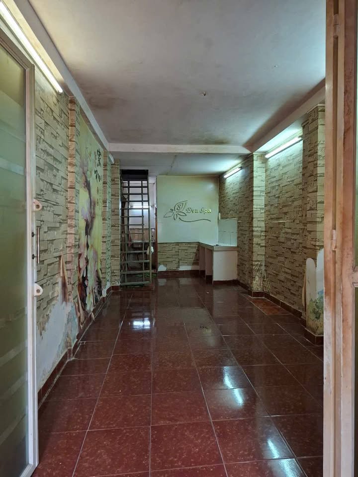 Cho thuê nhà phố 53/1 Hồ Hảo Hớn, Q1 - Diện tích 33m², giá chỉ 10 triệu/tháng!