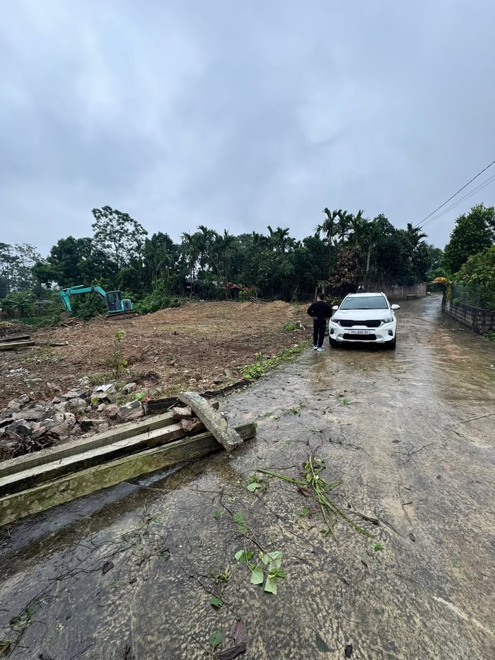 Đất đẹp Cẩm Lĩnh Ba Vì 1200m² - Cơ hội đầu tư vàng gần hồ Suối Hai!