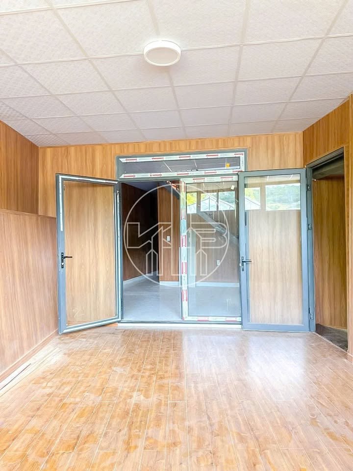 Nhà phố Đà Lạt 115m² giá chỉ 1.6 tỷ - Sẵn sàng vào ở!