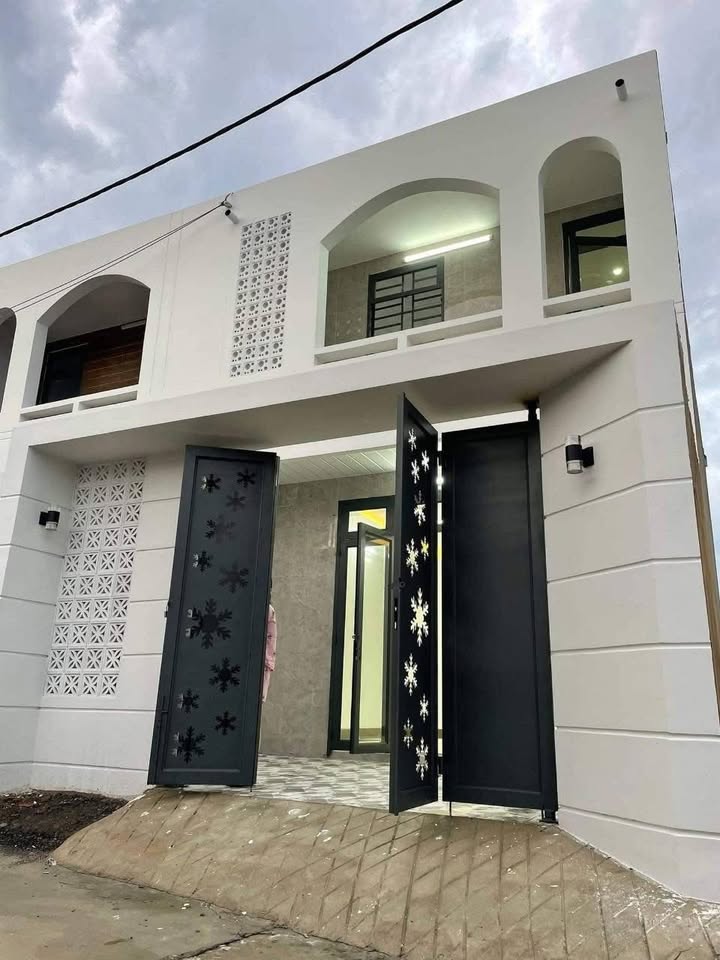 Nhà cho thuê 1 trệt 1 lầu tại Tân Biên, Biên Hòa 100m² - Tiện nghi đầy đủ!