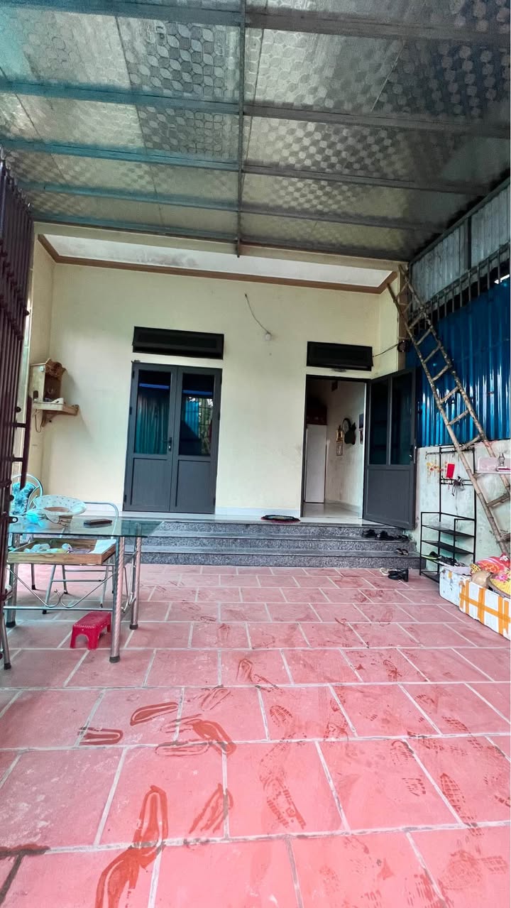 Nhà cấp 4 tại thôn Lợi, Đông Lĩnh, 90m² giá 1.2 tỷ - Cơ hội sở hữu ngay!