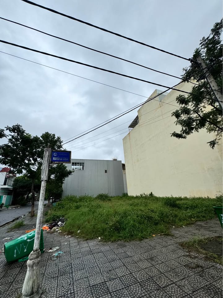 Đất biển lô góc đường Minh Mạng Ngũ Hành Sơn 238m² - Cơ hội đầu tư hấp dẫn!