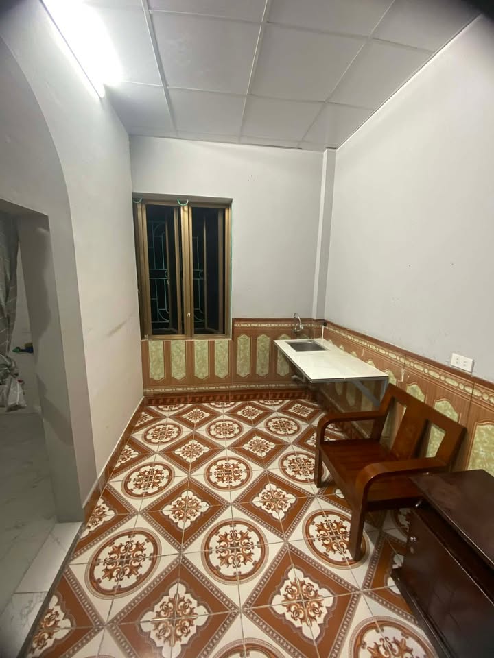 Phòng trọ Cẩm Trung Quảng Ninh giá 2.5 triệu - Nội thất đầy đủ, gần biển!