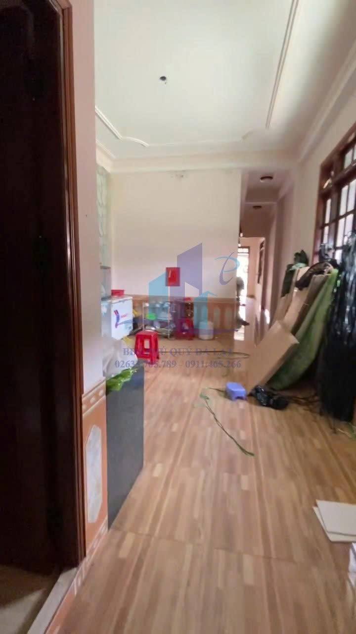 Nhà bán đường Lạc Long Quân, Phường Lang Biang 146.7m² giá 4.9 tỷ - Cơ hội đầu tư hấp dẫn!