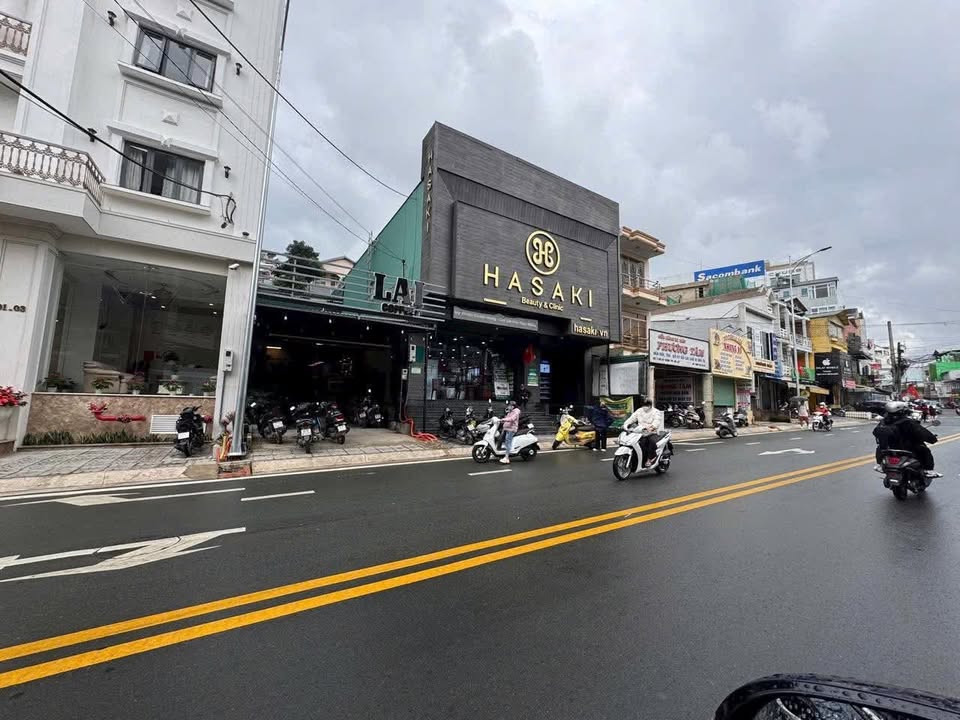 Bán nhà mặt tiền Hai Bà Trưng, Đà Lạt 262m² giá 72 tỷ - Vị trí đắc địa kinh doanh!