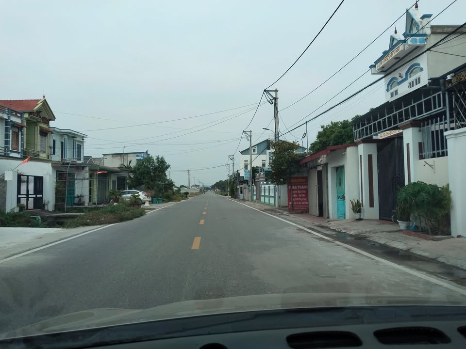 Đất nền Nga Thành, Nga Sơn 100m² giá 1.2 tỷ - Cách Trường Mai Anh Tuấn 300m!