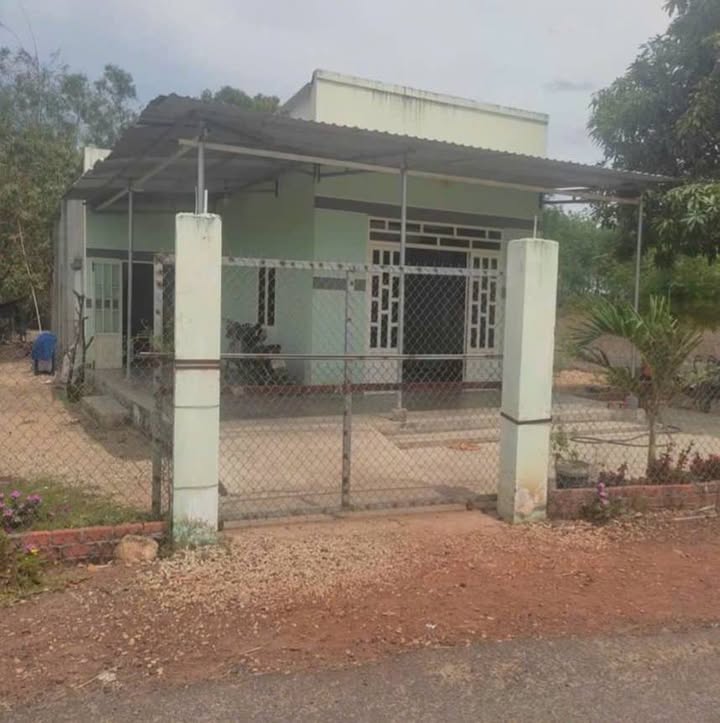 Nhà sân vườn Tân Lâm, Xuyên Mộc 713m² giá 1.45 tỷ - Không cần sửa chữa, vào ở ngay!