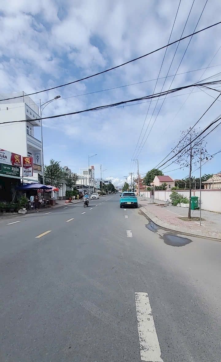 Nhà trệt lầu Nguyễn Thông, An Thới, 131m² giá 6 tỷ - Kinh doanh tốt!