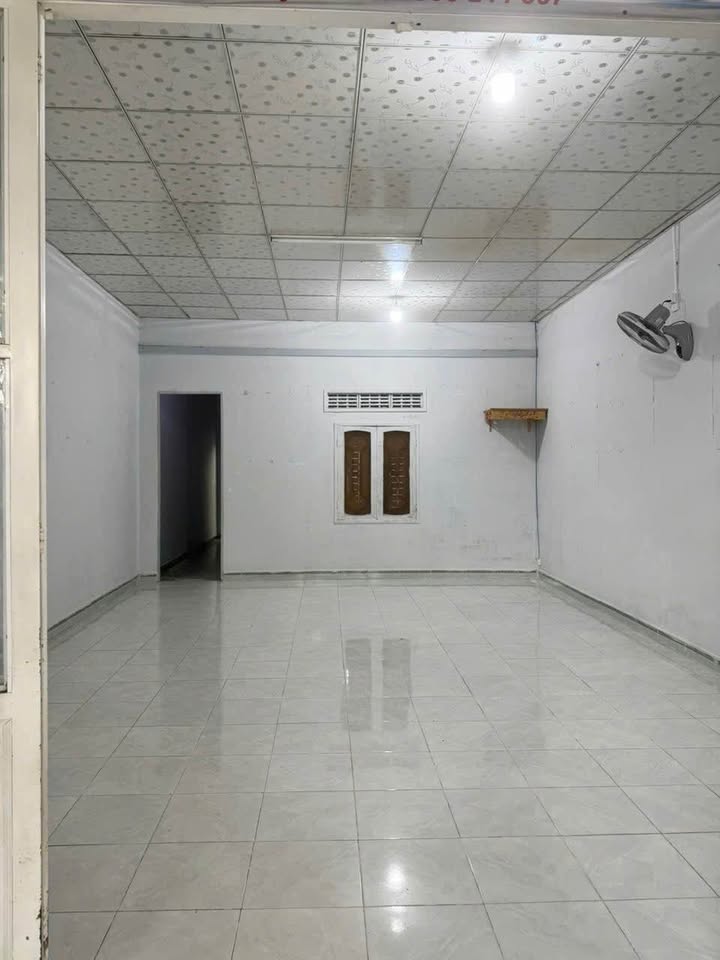 Nhà hẻm Hàm Nghi, Duy Tân 100m² giá 1.4 tỷ - Vị trí trung tâm thuận tiện!