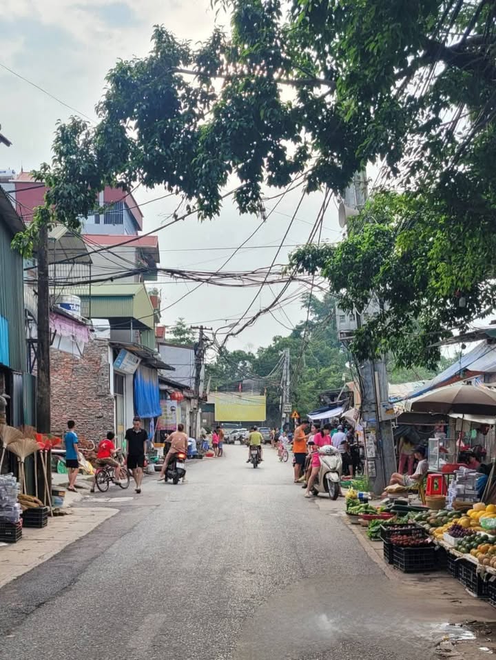 Nhà 3 Tầng Liên Ninh, Thanh Trì 71m² giá 5 tỷ - Sẵn sàng ở ngay!