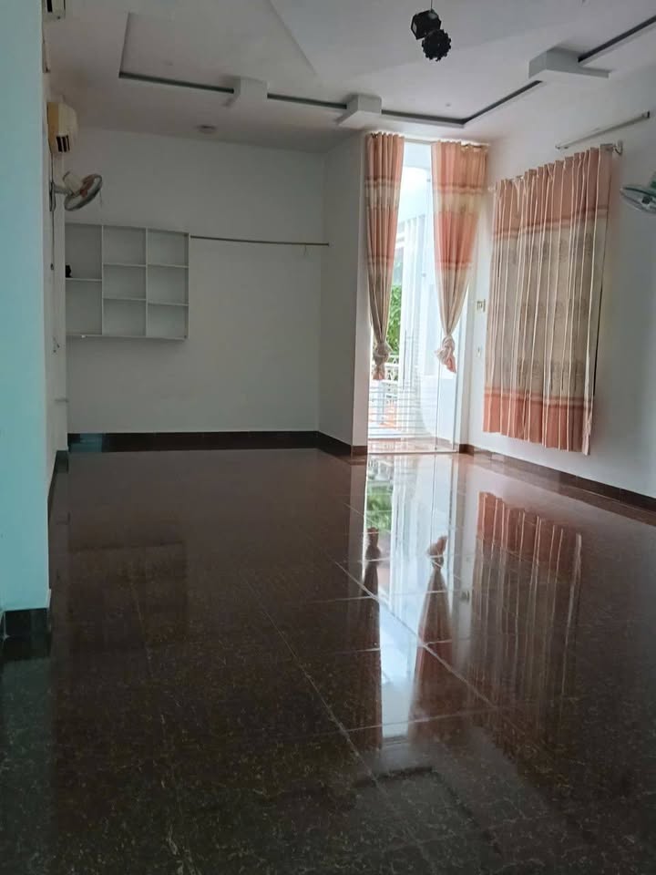 Nhà mặt tiền Chế Lan Viên, Tân Lợi, 95m² giá chỉ 7.999 tỷ - Cơ hội đầu tư không thể bỏ qua!