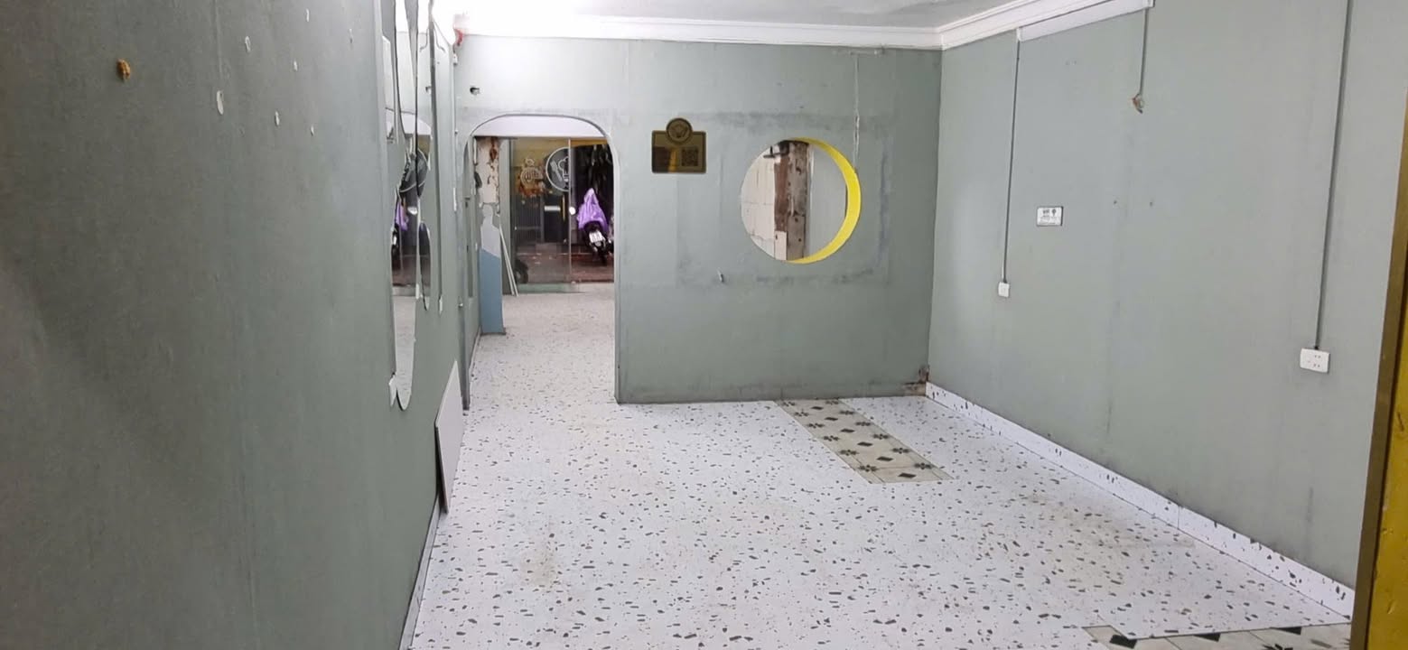 Căn hộ tập thể cho thuê tại Đống Đa 90m² - Kinh doanh thuận lợi ngay ngõ Tây Sơn