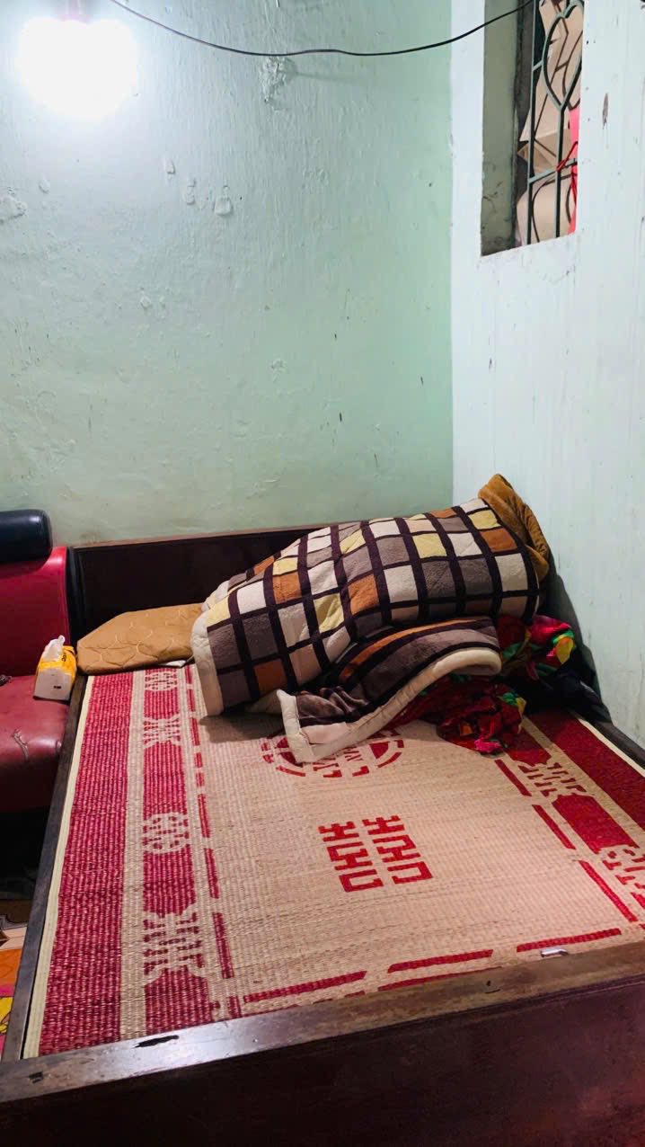 Căn hộ tập thể Cẩm Thành, Cẩm Phả 19m² giá 200 triệu - Vị trí trung tâm tiện lợi!