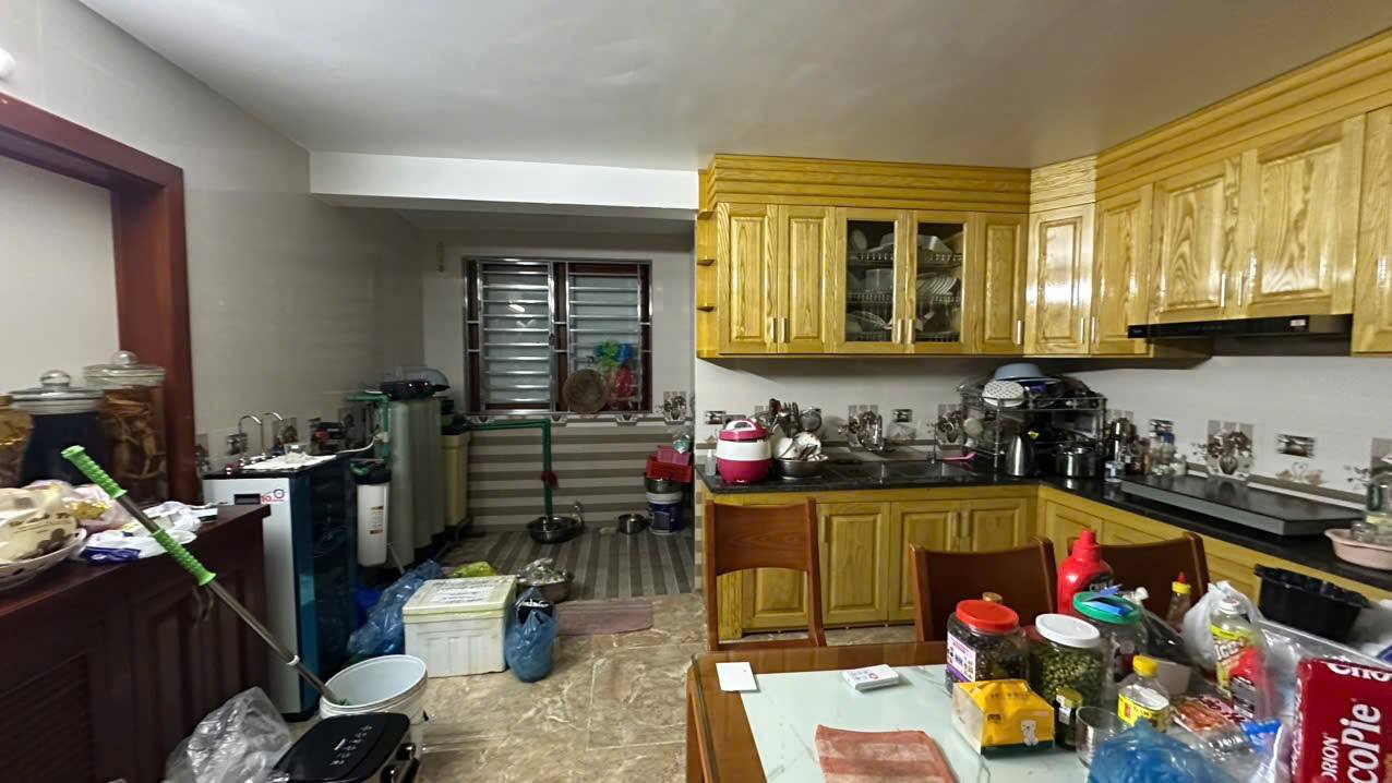 Nhà 3 tầng + Tum TDC Mai Pha 76m² giá 6.2 tỷ - View hồ tuyệt đẹp!