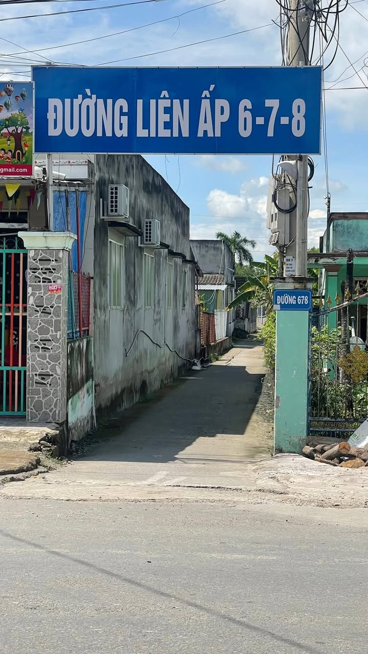 Đất thổ cư Bến Lức 168m² - Mặt tiền đường Liên ấp 6-7-8 - Giá 900 triệu, bớt lộc!