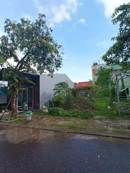 Đất Hòa Minh 25 Đà Nẵng 93m² giá 6.6 tỷ - Gần biển, vị trí đắc địa!