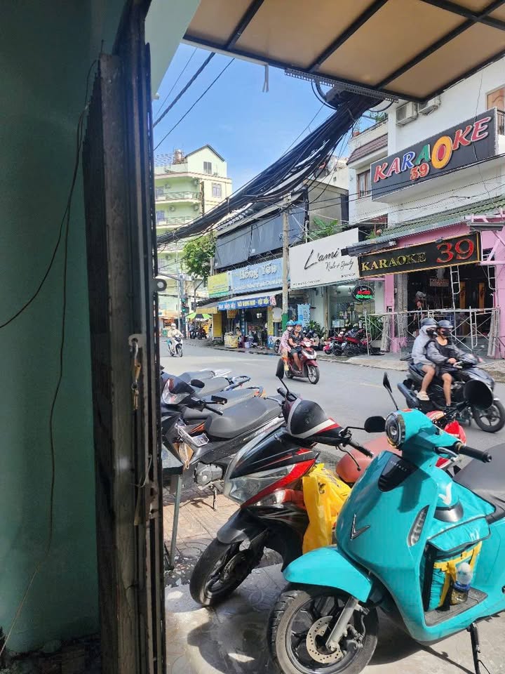 Nhà mặt tiền đường 37, Tân Hưng, Quận 7 - Cho thuê giá 18 triệu/tháng