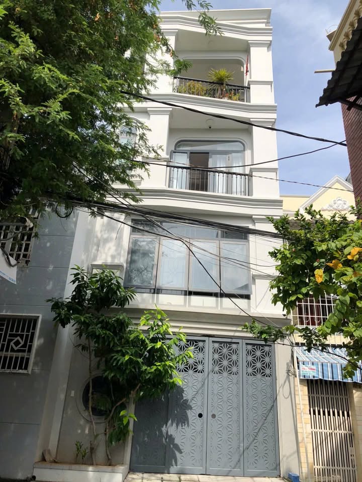 Nhà 1 trệt 3 lầu hẻm ô tô đường Huyền Trân Công Chúa, Vũng Tàu 63m² giá 7.3 tỷ - Thiết kế hiện đại, sang trọng!