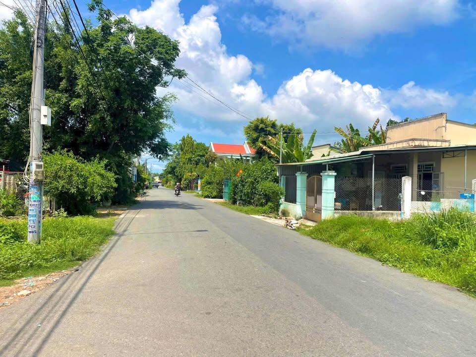 Bán lô biệt thự mặt tiền Trần Chánh Chiếu, P. Bà Rịa 210m² - Giá chỉ 4.6 tỷ!