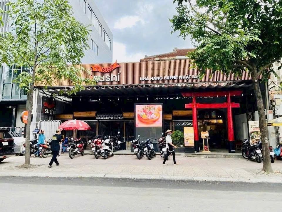 Mặt tiền kinh doanh thương hiệu quận 3, diện tích 373m² giá 135 tỷ - Đầu tư sinh lời ngay!