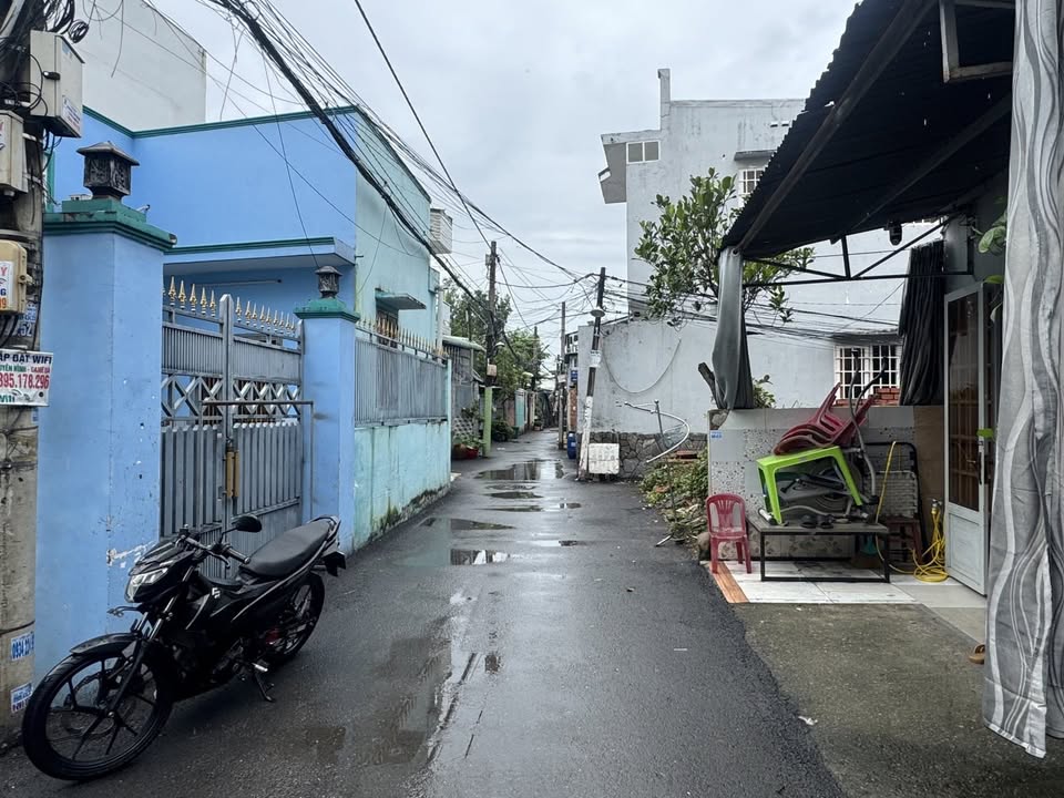 Nhà 2 tầng Trường Thọ, Thủ Đức 37m² giá chỉ 2.7 tỷ - Sổ hồng riêng, vào ở ngay!