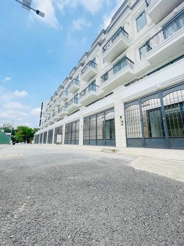 Nhà phố KĐT Vạn Phúc Thủ Đức 51m² giá 7.6 tỷ - Thiết kế hiện đại, an ninh cao