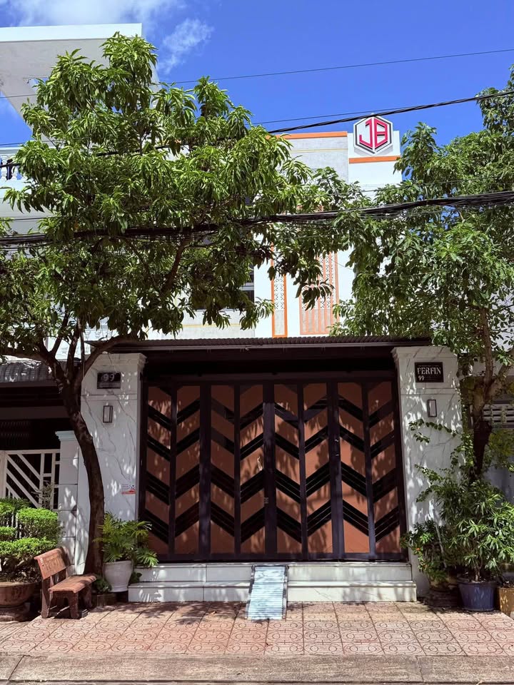 Nhà cho thuê nguyên căn tại Cà Mau 132m² - Nội thất đầy đủ, mở văn phòng spa lý tưởng!