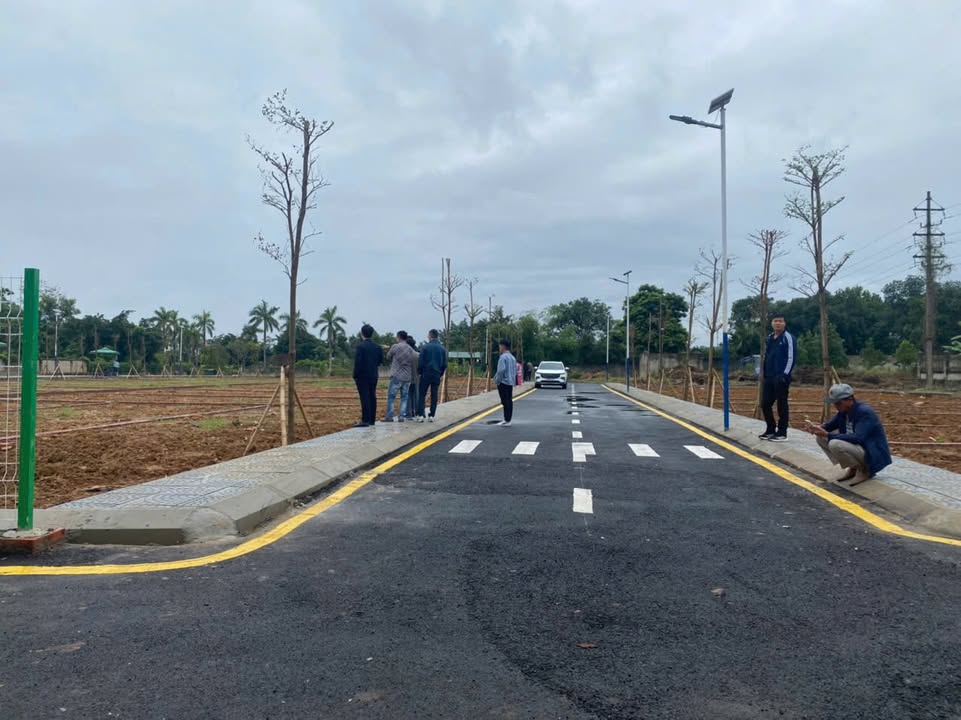 Đất Cổ Đông, Sơn Tây 100m² - Sổ đỏ chính chủ, vị trí đẹp, giá tốt!