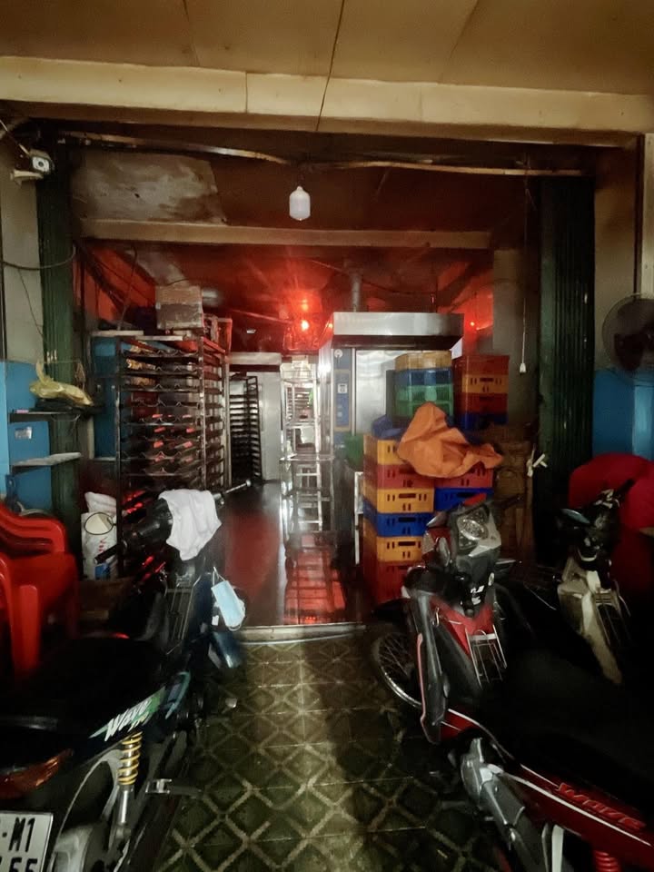 Mặt tiền kinh doanh Nguyễn Duy Dương, Quận 10, 130m², sổ đẹp, giá 37 tỷ - Đầu tư sinh lời ngay!