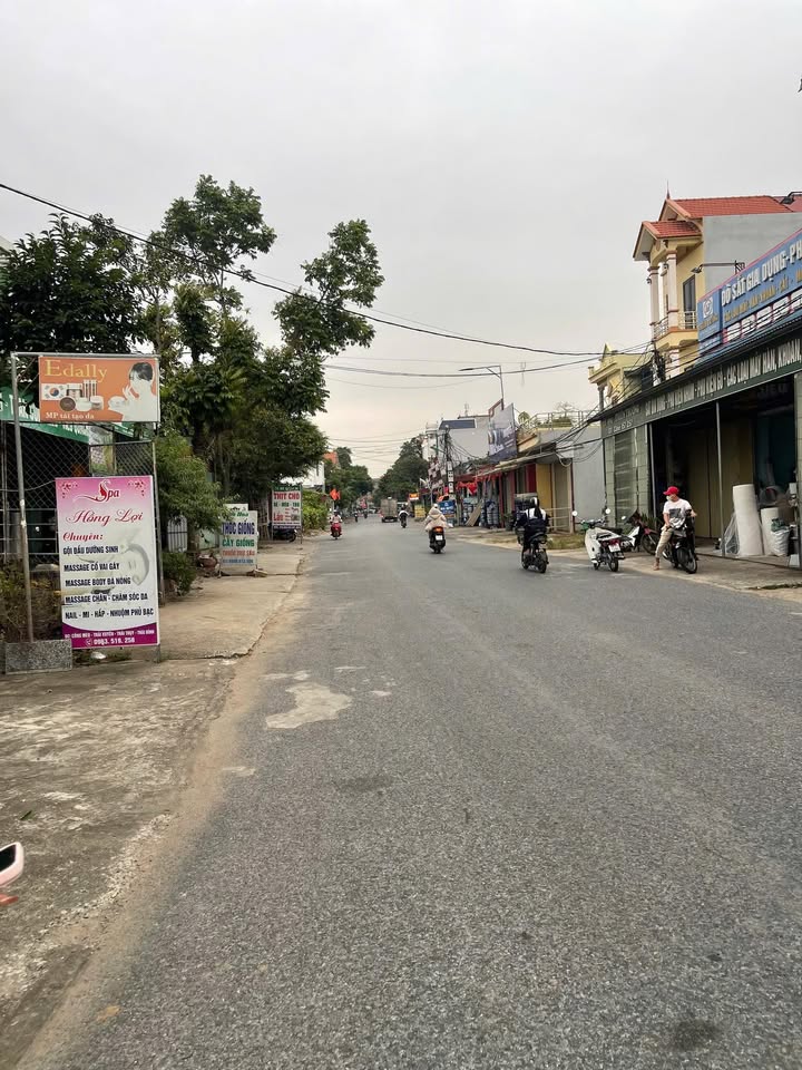 Lô đất Thái Xuyên - Thái Thụy 100m² giá chỉ 2 tỷ - Kinh doanh sầm uất!