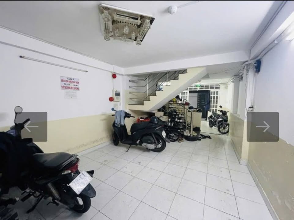 Căn hộ dịch vụ 6 tầng Phú Nhuận 68m² giá 12 tỷ - Dòng tiền ổn định 70 triệu/tháng!