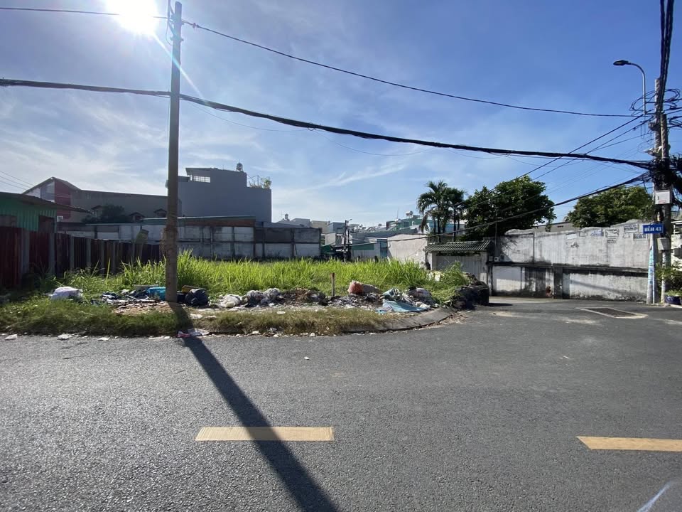 Đất nền 102m² Tăng Nhơn Phú A, Quận 9 giá 6.45 tỷ - Góc 2 mặt tiền, tiện xây mới!