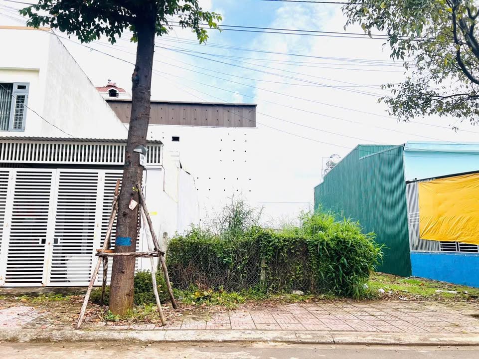 Đất nền Khu đấu giá Nguyễn Cơ Thạch, Buôn Ma Thuột 105m² giá 2.7 tỷ - Đầu tư sinh lời ngay!