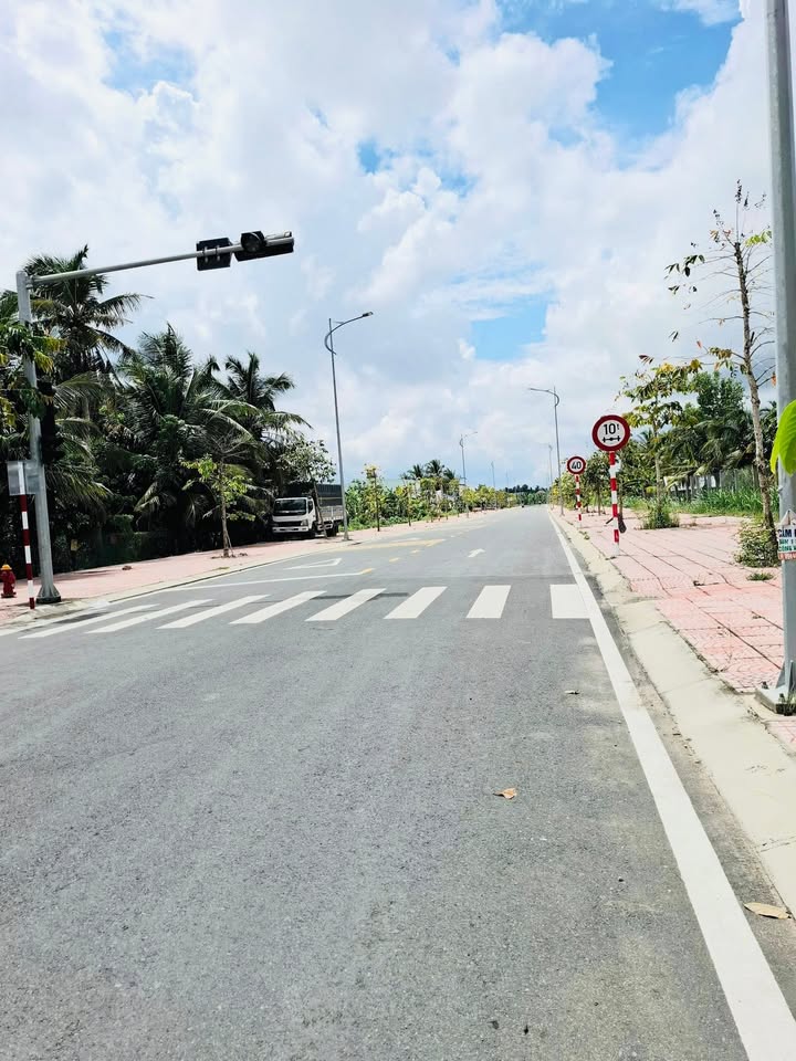 Đất nền Long Phước, Vĩnh Long 125m² giá chỉ 330 triệu - Cơ hội đầu tư hiếm có!