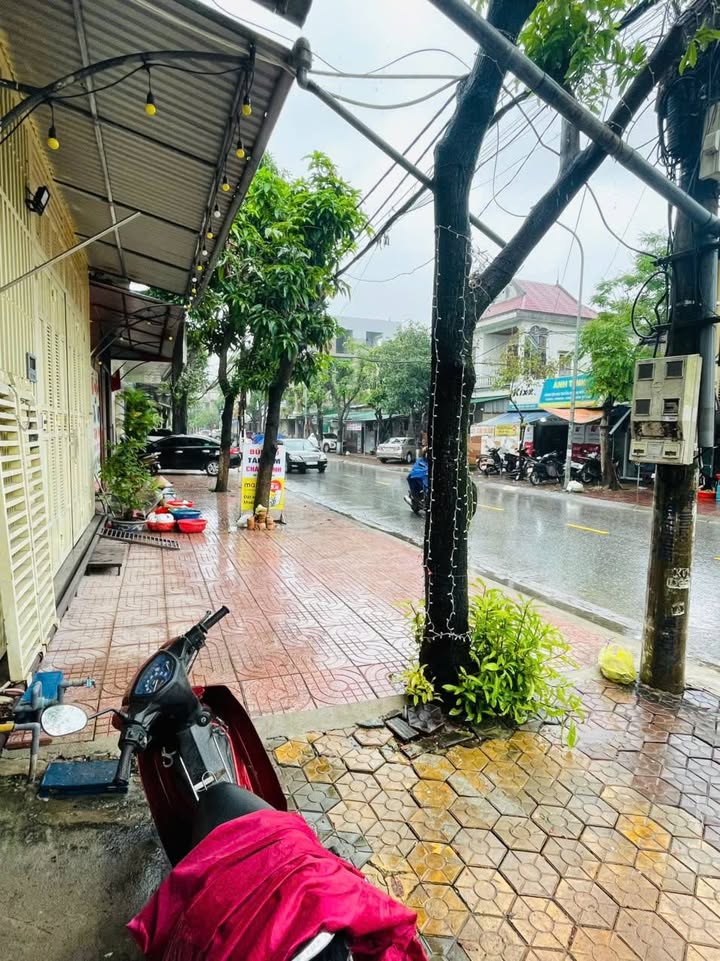 Nhà 2 Tầng Mặt Đường Tuệ Tĩnh, 70m² Giá Chỉ 7 Triệu - Thích Hợp Kinh Doanh