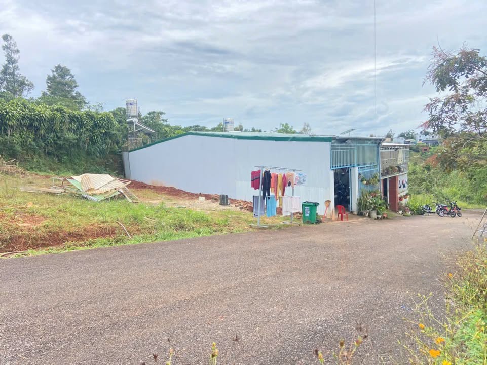 Đất nền hẻm Ng Trãi Phường 2 Bảo Lộc 144m² giá chỉ 870 triệu - Cơ hội đầu tư tuyệt vời!