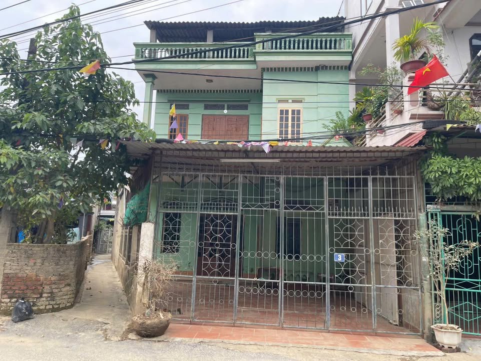 Nhà cho thuê 150m² tại Thái Nguyên - Gần trung tâm, sân để ô tô thoải mái!