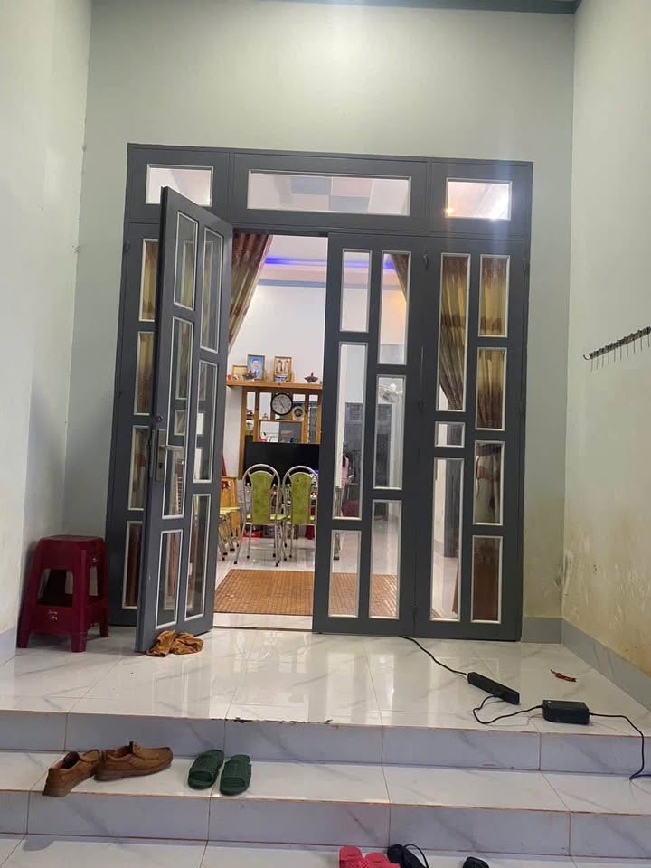 Nhà đẹp Tân An Buôn Ma Thuột 138m² giá 1.65 tỷ - Sân ô tô rộng rãi, chính chủ bán gấp!